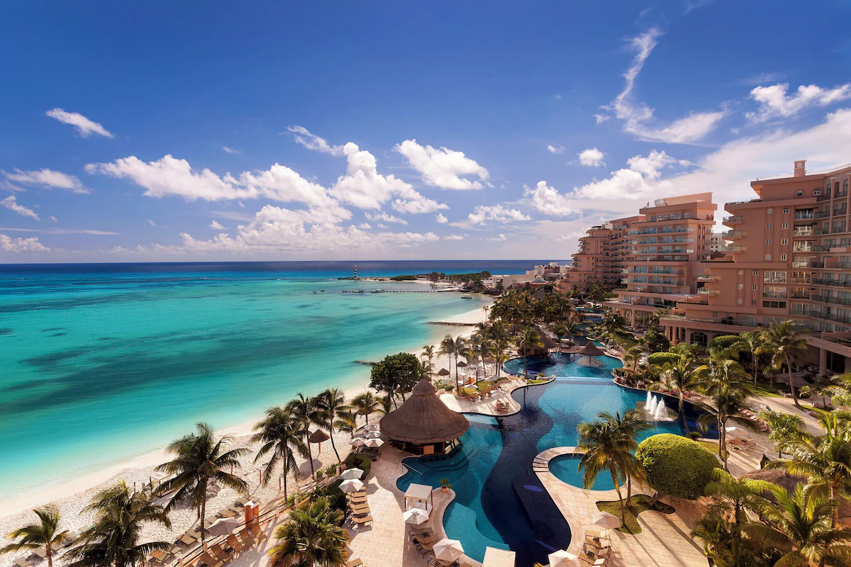 Grand Fiesta Americana Coral Beach